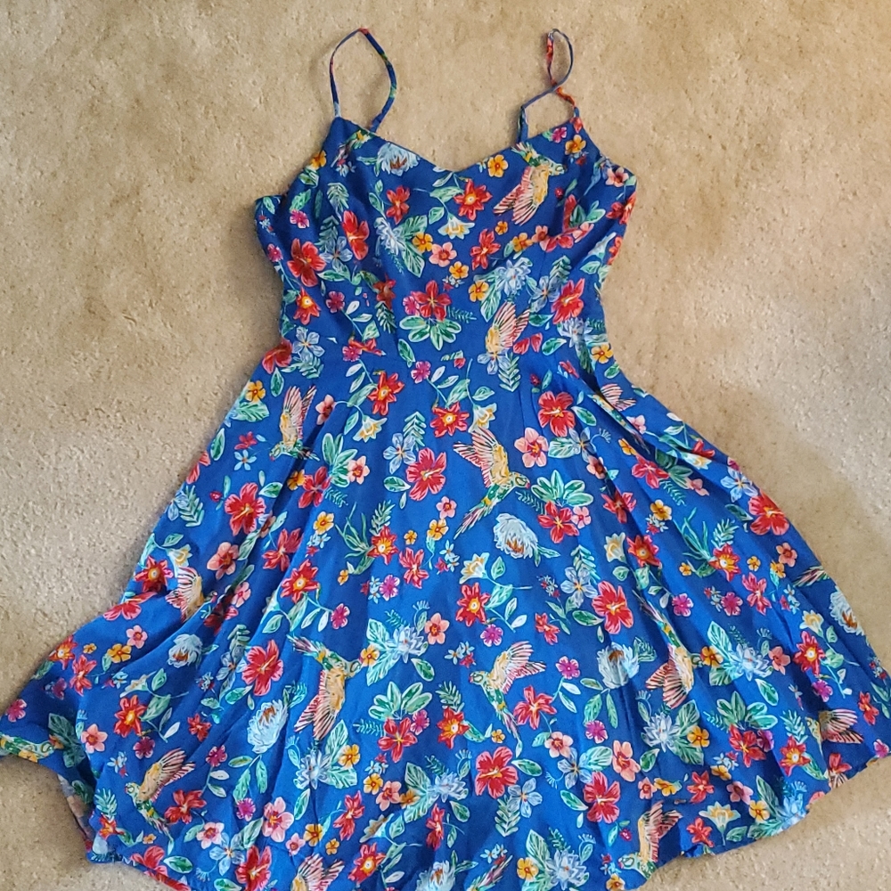 Blue flower print dress
